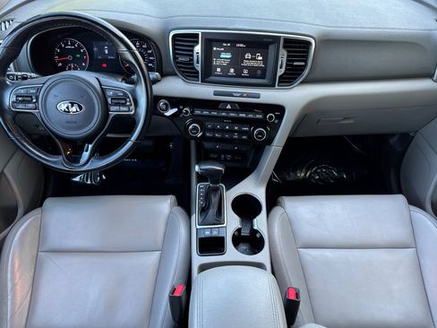 Used 2018 Kia Sportage EX FWD image 25