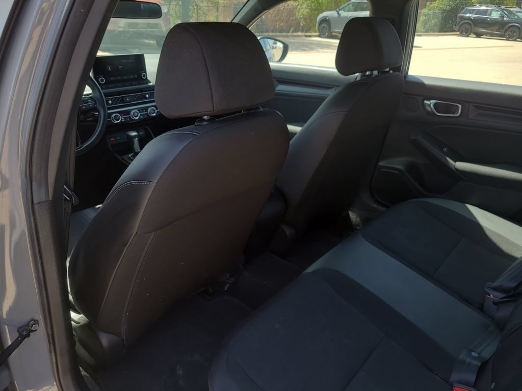 Used 2025 Honda Civic Sport image 9