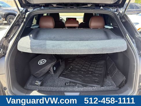 Used 2023 Volkswagen ID.4 Pro RWD image 7
