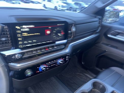 Certified 2023 GMC Sierra 1500 Elevation w/ LPO, Elevation Black Package image 18