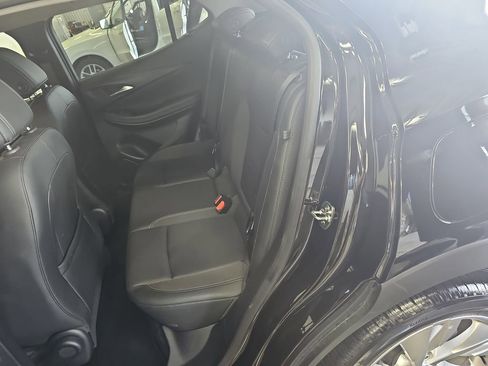 Used 2025 Buick Encore GX Preferred FWD image 13