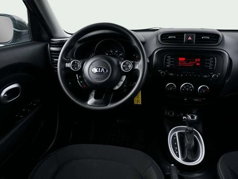 Used 2016 Kia Soul FWD image 19