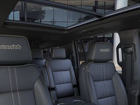 New 2026 Chevrolet Suburban High Country w/ Sun And Tow Package AWD/4WD image 24