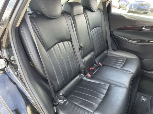 Used 2012 INFINITI EX35 Journey image 15