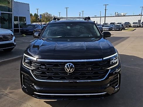New 2026 Volkswagen Atlas Cross Sport SEL Premium R-Line image 2