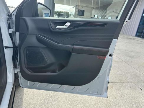 New 2025 Ford Escape Active w/ Tech Pack #1 image 21
