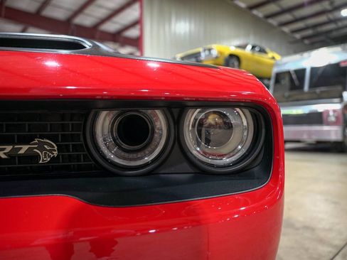 Used 2021 Dodge Challenger SRT Hellcat Redeye image 31