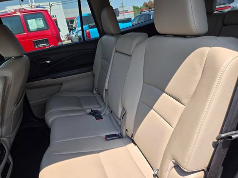 Used 2022 Honda Pilot Special Edition image 10
