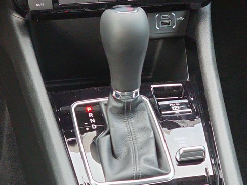 New 2026 Jeep Compass Latitude image 27