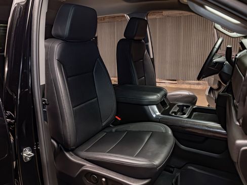 Used 2025 Chevrolet Silverado 2500 LTZ w/ Trail Boss Package image 28