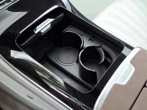 Certified 2023 Mercedes-Benz EQS 450+ 4MATIC Sedan image 14