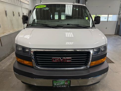 Used 2021 GMC Savana 2500 w/ Driver Convenience Package RWD image 2