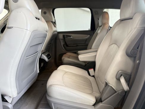 Used 2015 Chevrolet Traverse LTZ image 17
