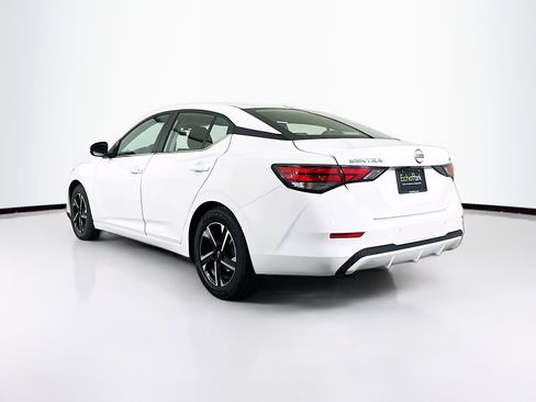 Used 2024 Nissan Sentra SV image 5