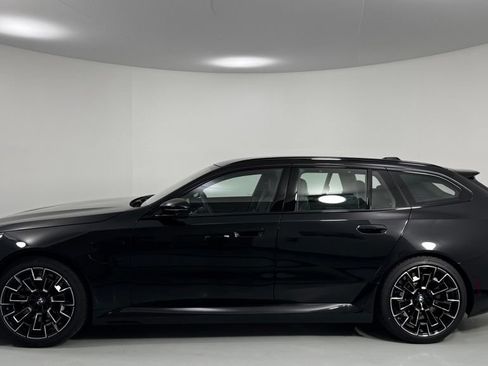 New 2027 BMW M5 Touring AWD/4WD image 4