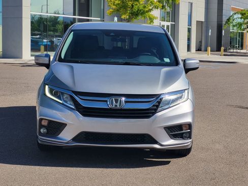Used 2018 Honda Odyssey EX image 2