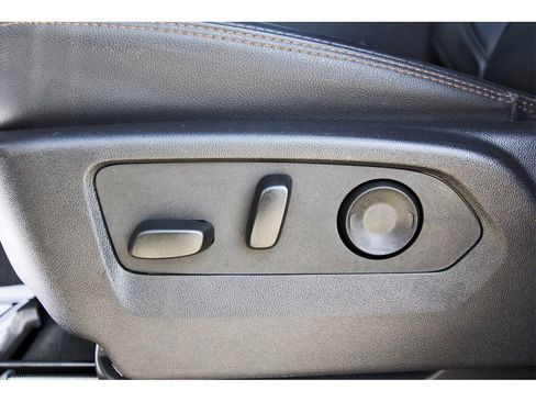 Used 2025 GMC Sierra 2500 AT4 w/ AT4 Premium Plus Package image 26