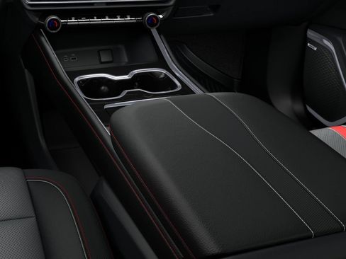 New 2026 Chevrolet Traverse RS w/ LPO, Floor Liner Package FWD image 7