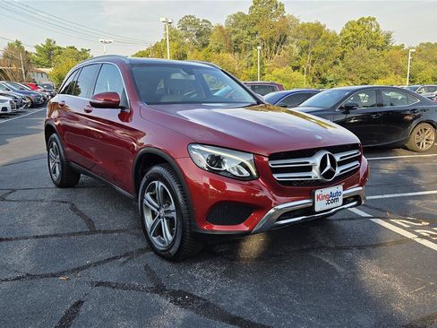Used 2017 Mercedes-Benz GLC 300 4MATIC image 35