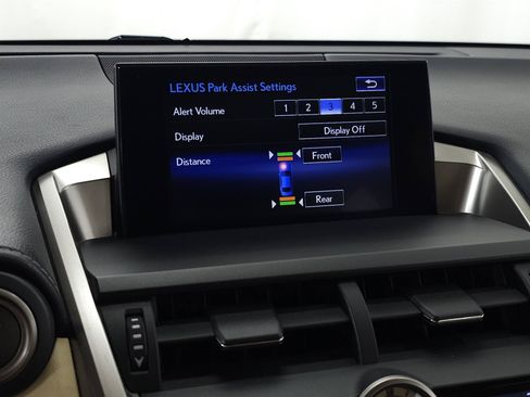 Used 2015 Lexus NX 200t AWD w/ Premium Package image 27