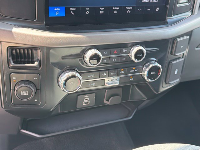 Used 2025 Ford F150 XLT w/ Equipment Group 301A Standard AWD/4WD image 28