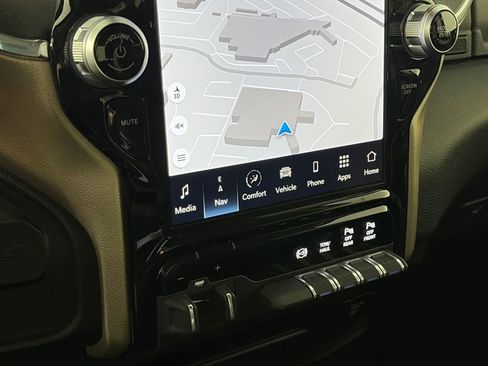 Used 2024 RAM 2500 Laramie w/ Safety Group image 20