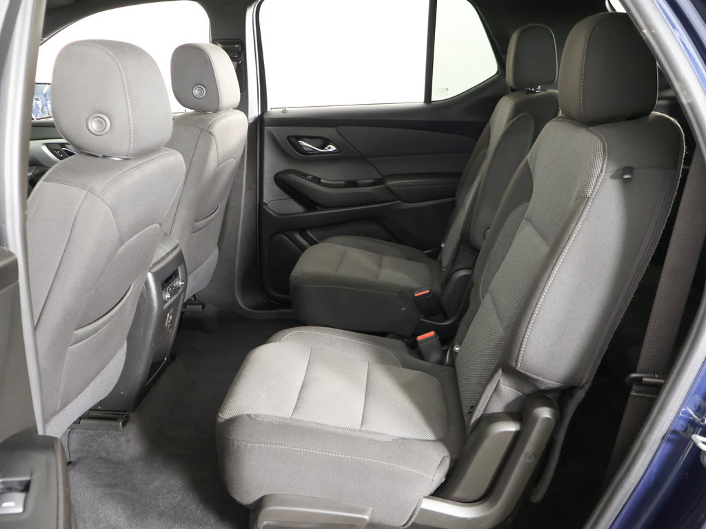 Used 2023 Chevrolet Traverse LT AWD/4WD image 35