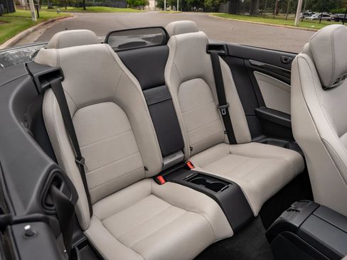 Used 2017 Mercedes-Benz E 400 Cabriolet w/ Premium 3 Package image 20