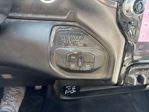 Used 2026 RAM 2500 Laramie AWD/4WD image 15