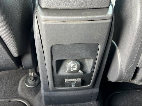 Used 2009 Dodge Journey SXT w/ Flexible Seating Group FWD image 17