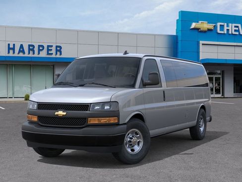 New 2026 Chevrolet Express 3500 LS RWD image 6