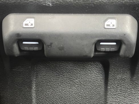 Used 2024 Jeep Wrangler Sport S AWD/4WD image 33