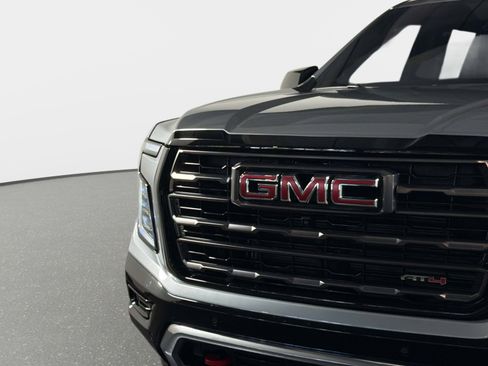 Used 2026 GMC Yukon AT4 Ultimate AWD/4WD image 11