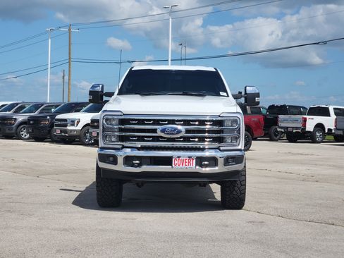 Used 2023 Ford F250 Lariat w/ Chrome Package AWD/4WD image 2