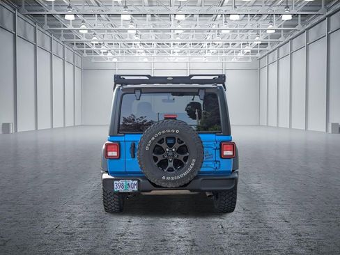 Used 2022 Jeep Wrangler Sport AWD/4WD image 4