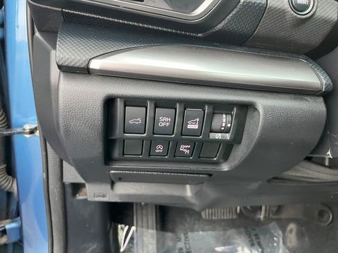 Used 2023 Subaru Forester Premium image 12