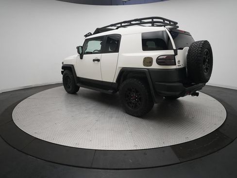 Used 2012 Toyota FJ Cruiser 4WD w/ Upgrade Pkg image 30