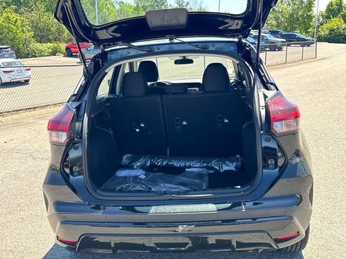 Certified 2025 Nissan Kicks Play S FWD image 14