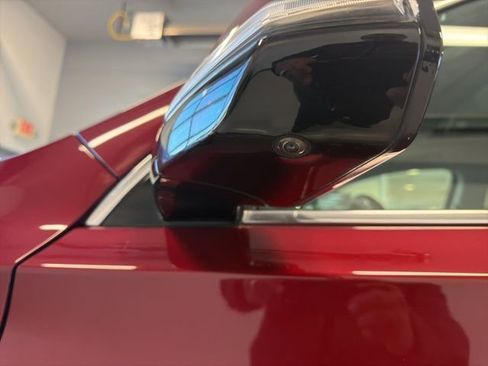 Used 2020 Chevrolet Traverse LT w/ LT Premium Package image 12