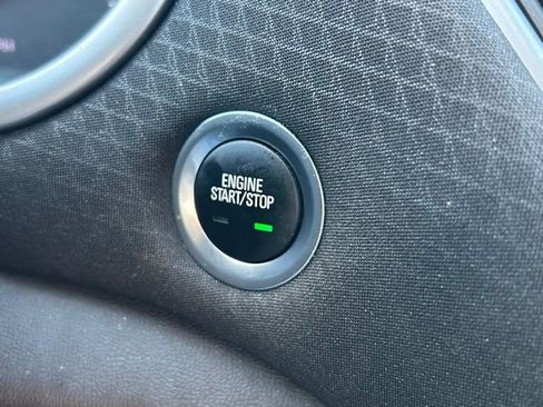 Used 2023 Chevrolet Malibu LT image 27