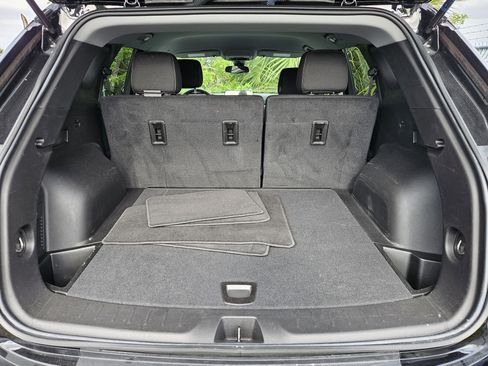 Used 2024 Chevrolet Blazer LT FWD image 5