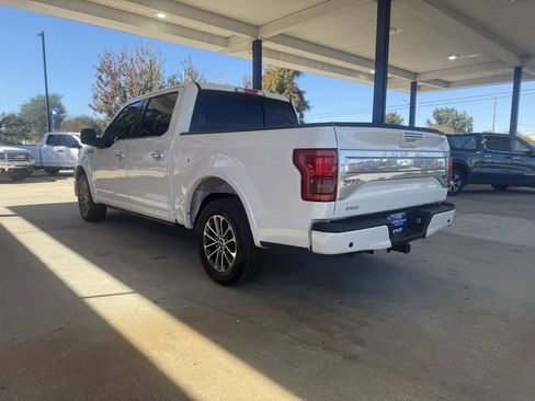 Used 2015 Ford F150 Platinum w/ Equipment Group 701A Luxury image 5