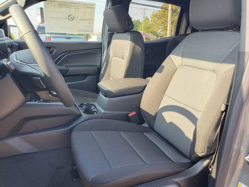New 2026 Chevrolet Colorado W/T w/ WT Custom Package AWD/4WD image 6