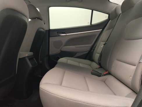 Used 2020 Hyundai Elantra Value Edition FWD image 18