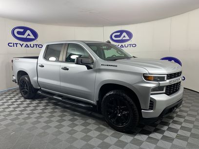 Used 2021 Chevrolet Silverado 1500 Custom w/ Rally Edition