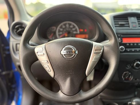 Used 2015 Nissan Versa S Plus FWD image 22