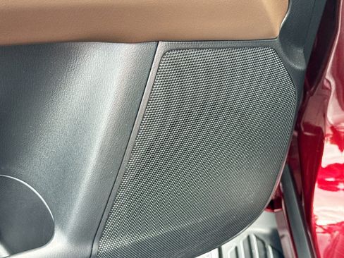 Used 2022 Nissan Armada Platinum AWD/4WD image 19