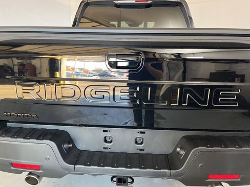 New 2026 Honda Ridgeline Black Edition image 44