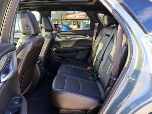 Used 2023 Cadillac XT5 Premium Luxury AWD/4WD image 9