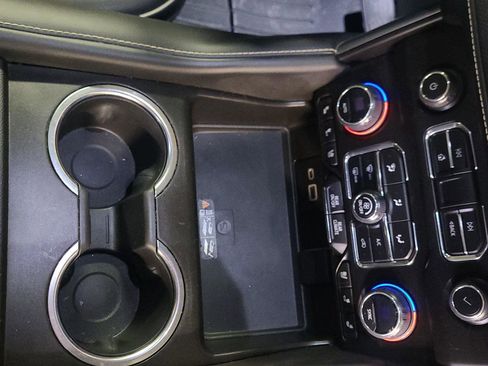 Used 2023 Chevrolet Tahoe Premier image 18